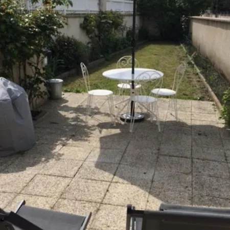 Charmante Maison En Pierre Avec Jardin Pres De Pierrefonds, Equipee Et Accueillante Pour Animaux. - Fr-1-526-38 Semesterbostad